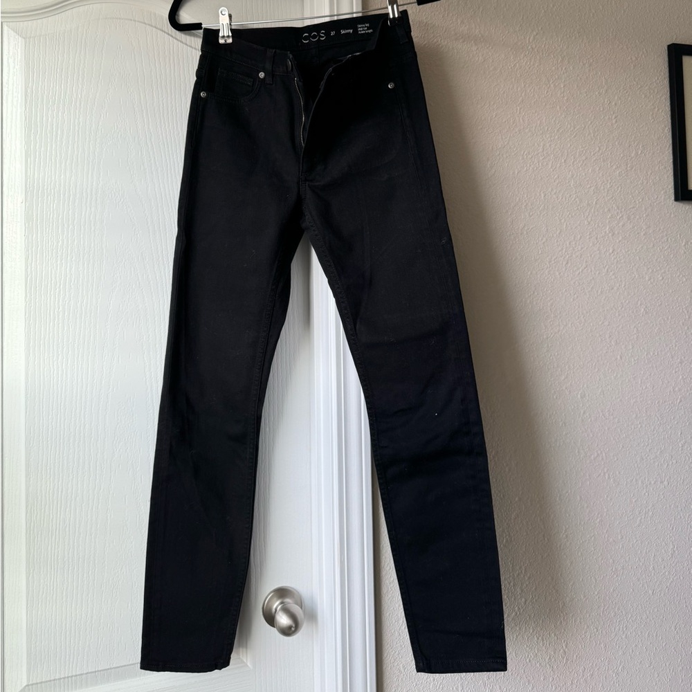 COS mid rise black jeans
